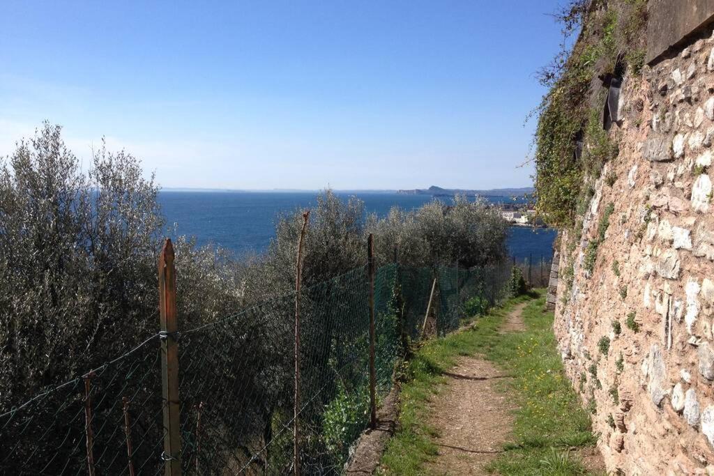 Casa Mirella - Toscolano Maderno Villa Bagian luar foto