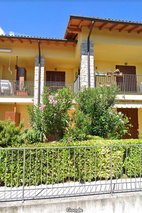 Casa Mirella - Toscolano Maderno Villa Bagian luar foto