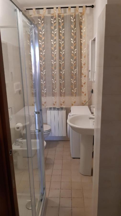 Casa Mirella - Toscolano Maderno Villa Bagian luar foto